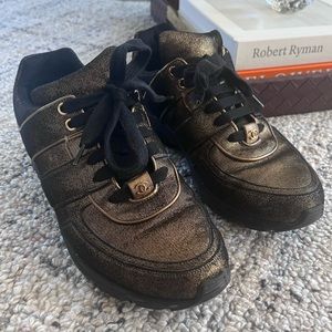 Chanel Trainers Gold Metallic size EU 39.5